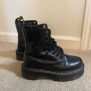 Platform Dr.  Martins